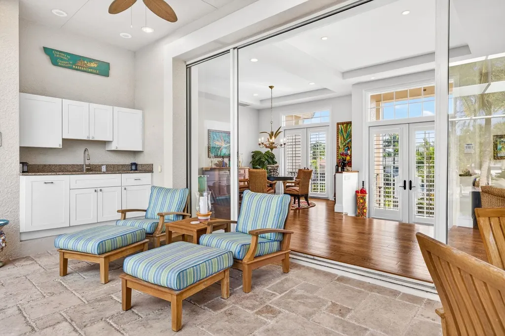 848 Angel Wing Drive Sanibel FL 33957