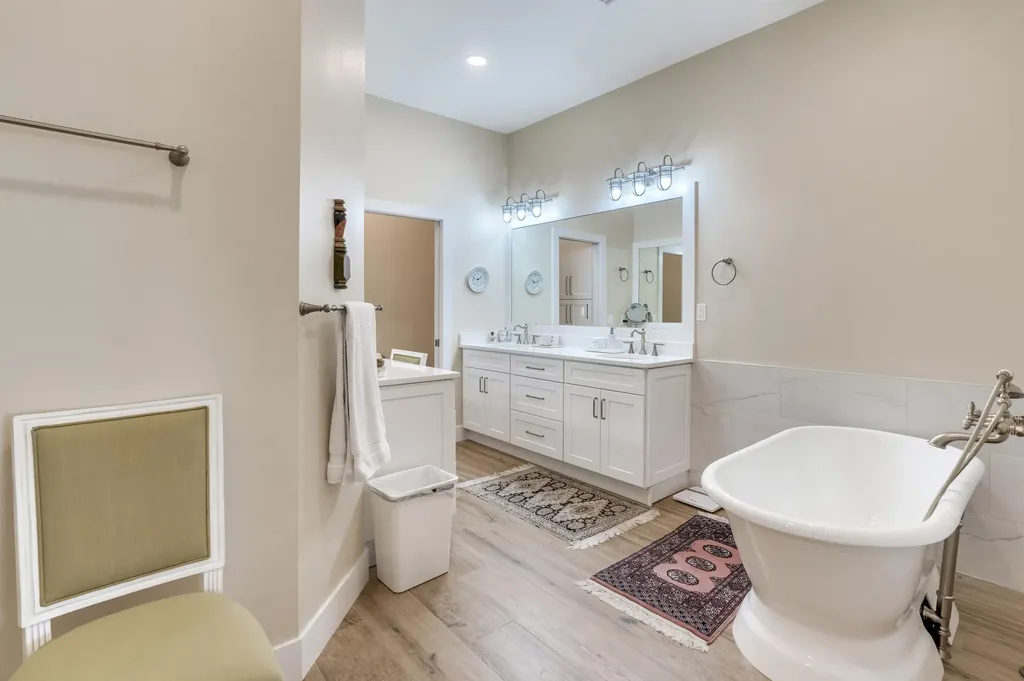 734 Sand Dollar Drive Sanibel FL 33957