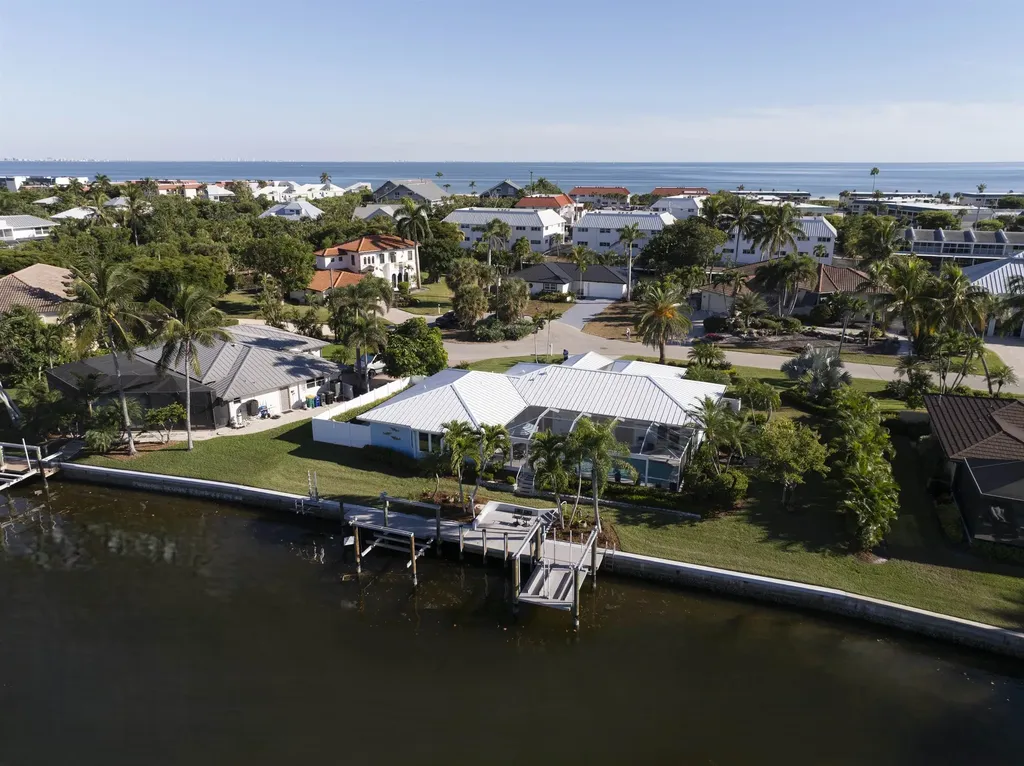 734 Sand Dollar Drive Sanibel FL 33957