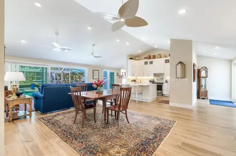 734 Sand Dollar Drive Sanibel FL 33957
