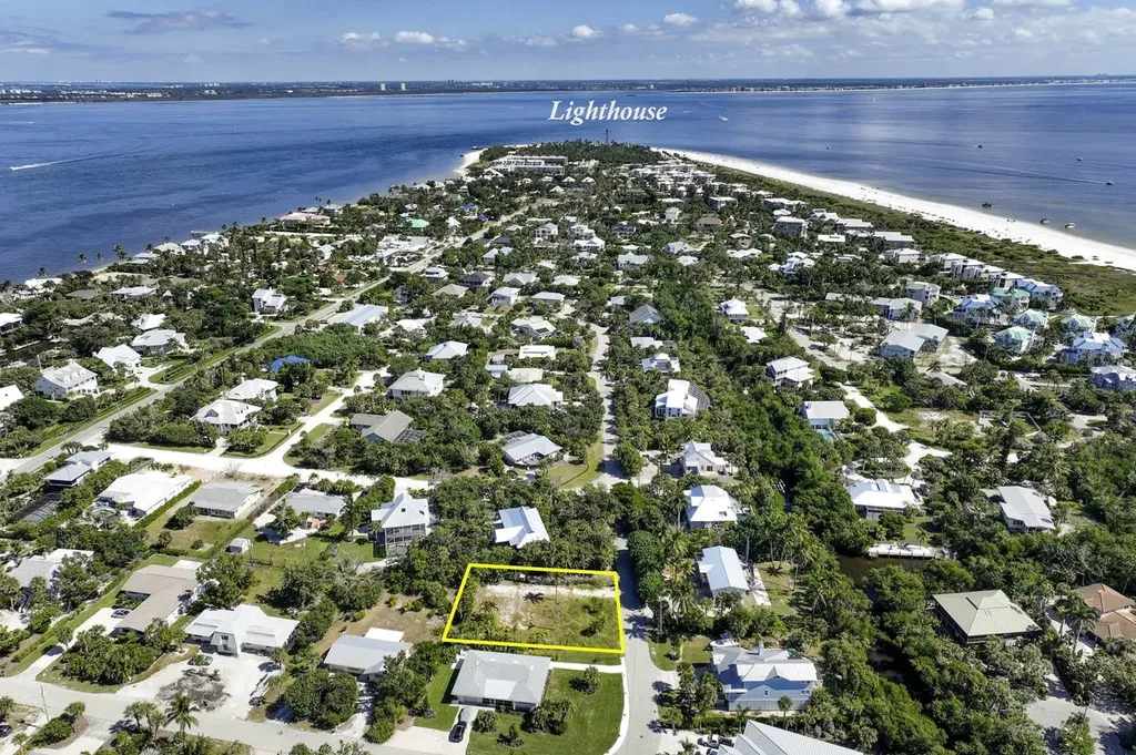 524 Lagoon Drive Sanibel FL 33957