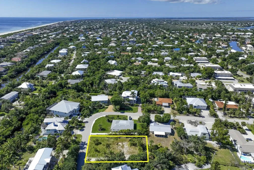 524 Lagoon Drive Sanibel FL 33957