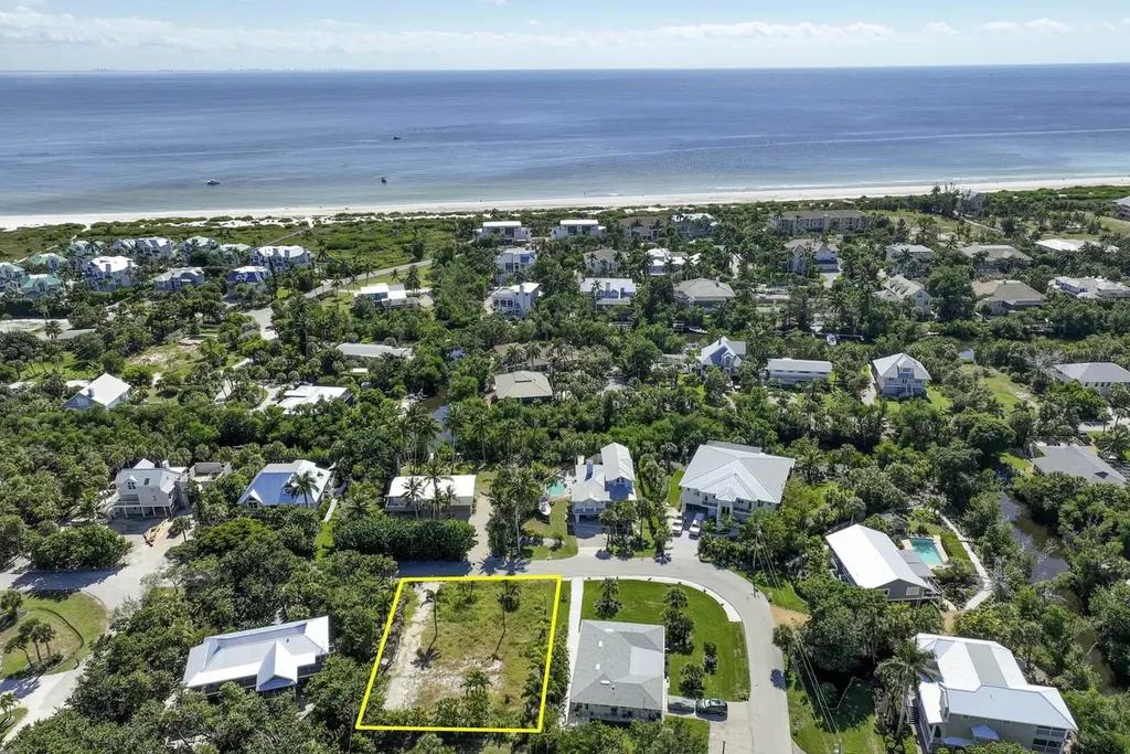 524 Lagoon Drive Sanibel FL 33957