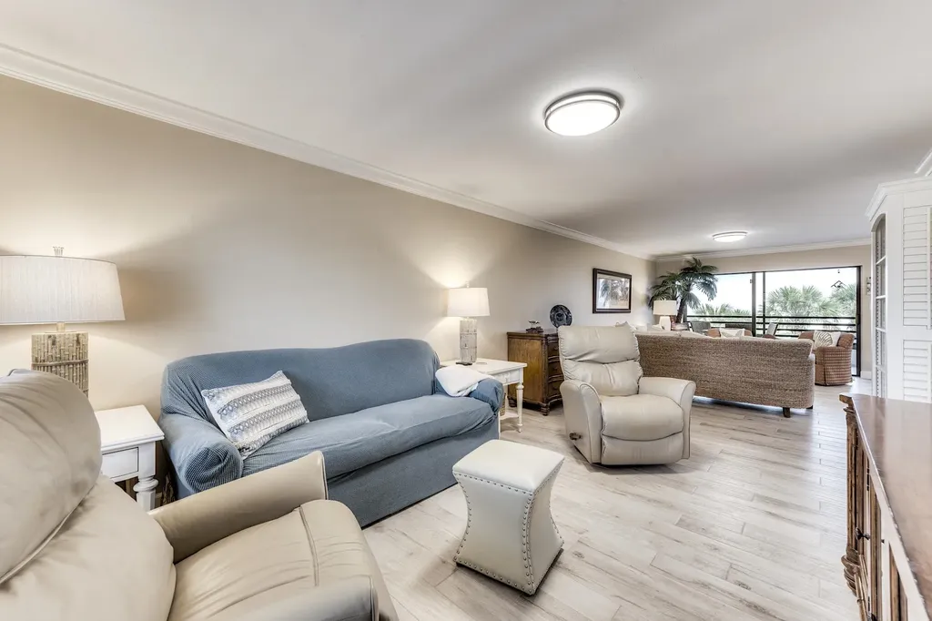 1605 Middle Gulf Drive Sanibel FL 33957