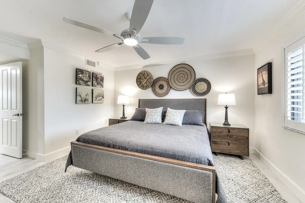 1605 Middle Gulf Drive Sanibel FL 33957