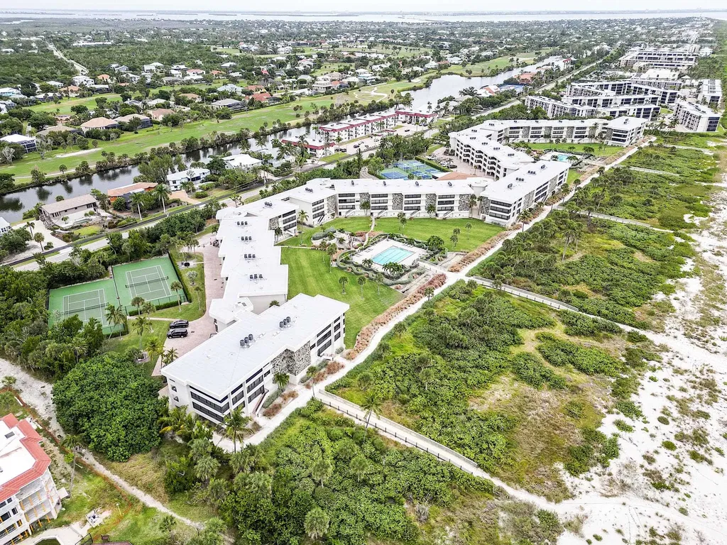 1605 Middle Gulf Drive Sanibel FL 33957