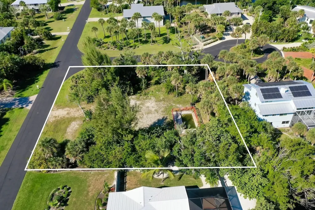 1653 Bunting Lane Sanibel FL 33957