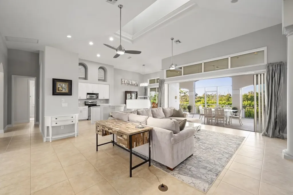 824 Birdie View Point Sanibel FL 33957