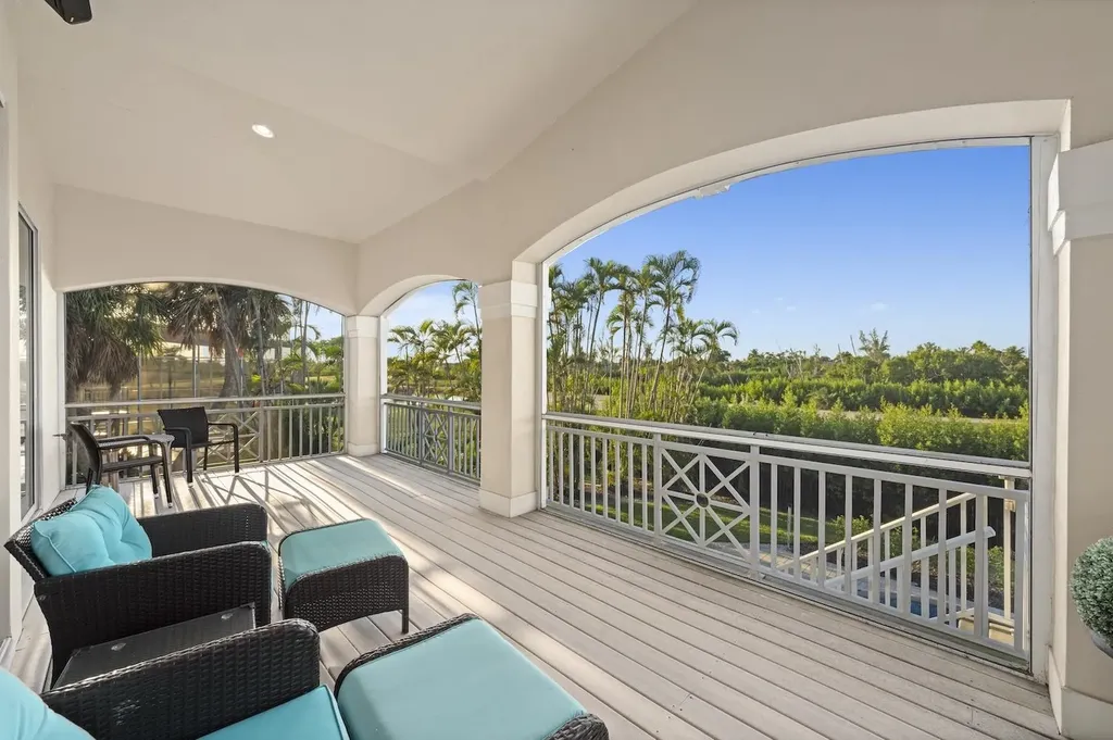 824 Birdie View Point Sanibel FL 33957