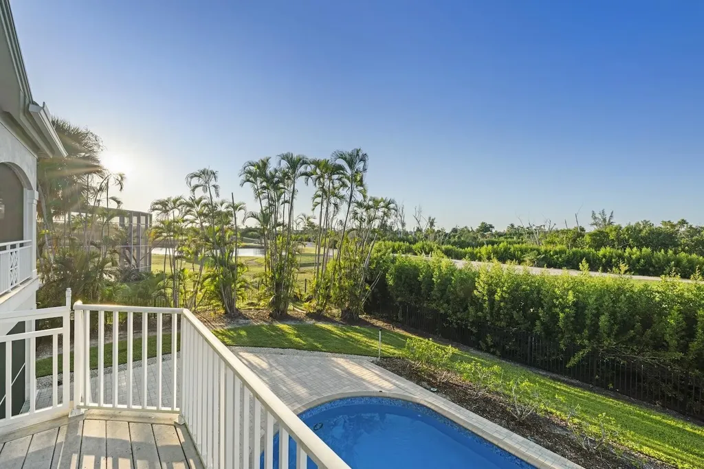 824 Birdie View Point Sanibel FL 33957