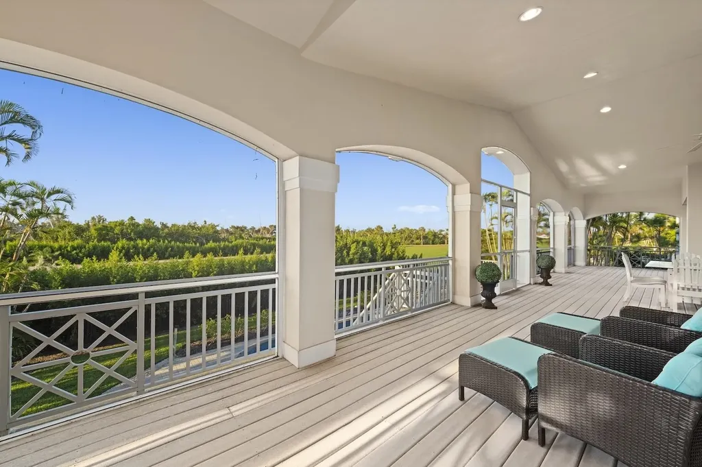 824 Birdie View Point Sanibel FL 33957