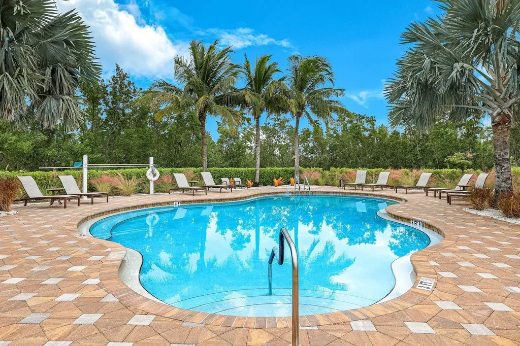 10436 Peso Del Rio Drive Fort Myers FL 33908