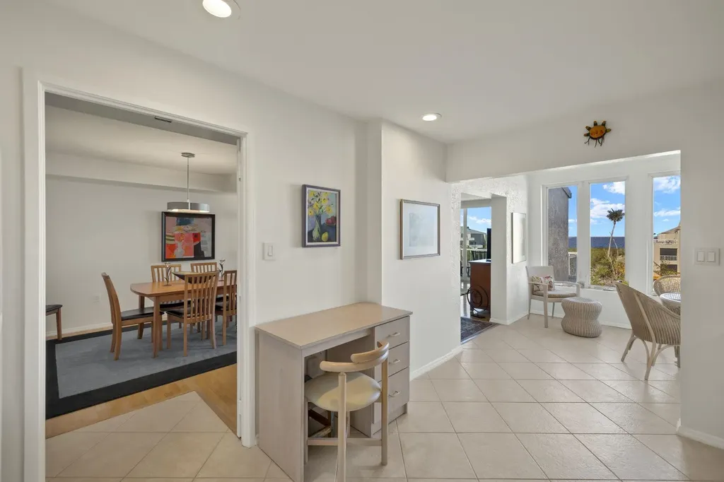 200 Periwinkle Way Sanibel FL 33957