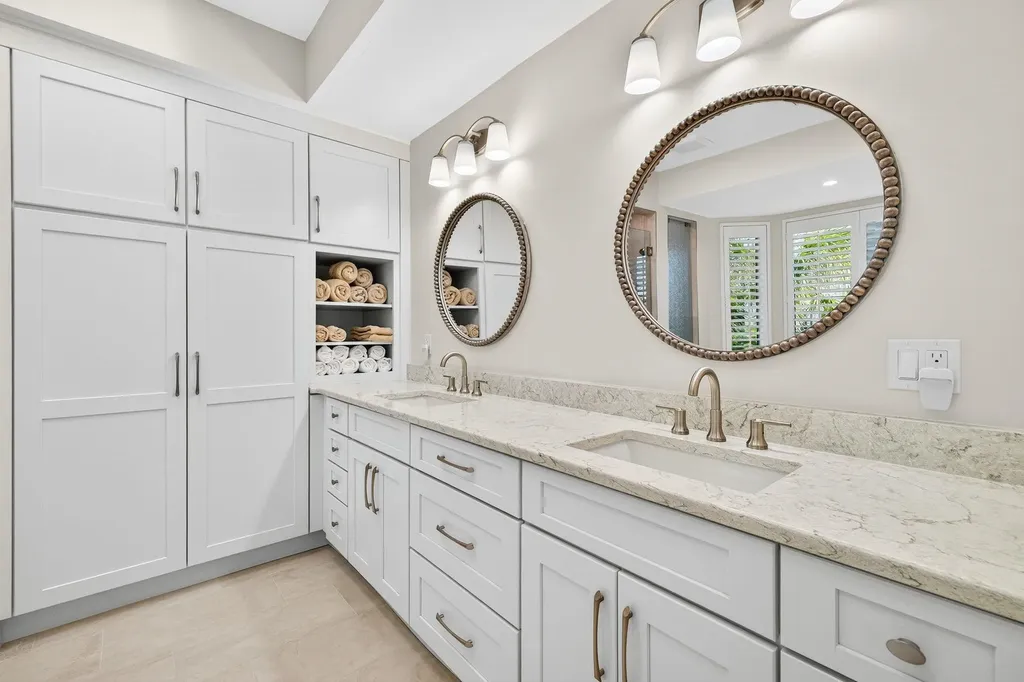 5079 Joewood Drive Sanibel FL 33957