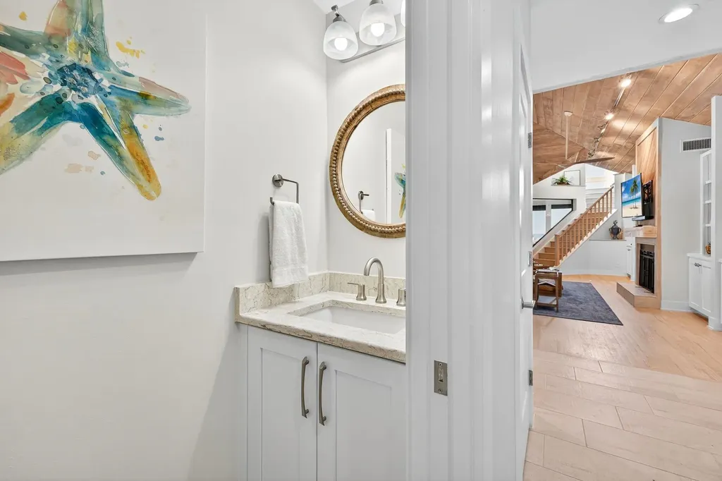 5079 Joewood Drive Sanibel FL 33957