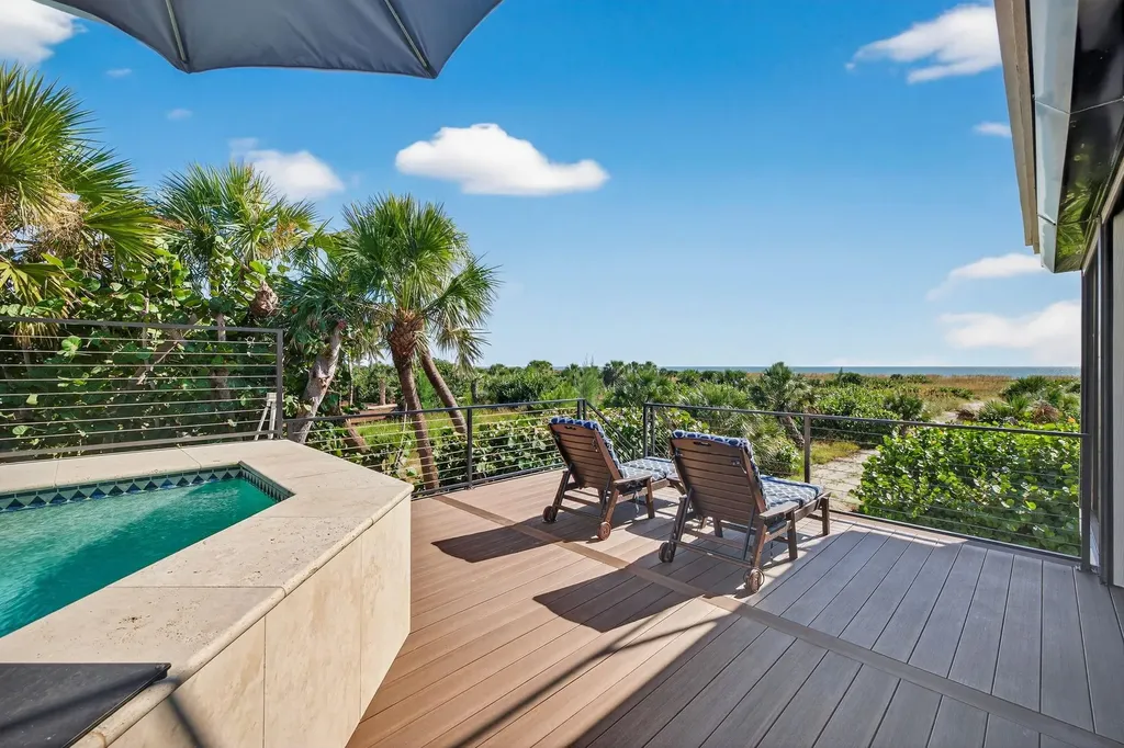 5079 Joewood Drive Sanibel FL 33957