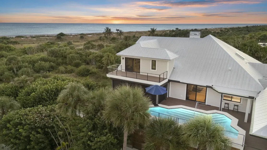 5079 Joewood Drive Sanibel FL 33957