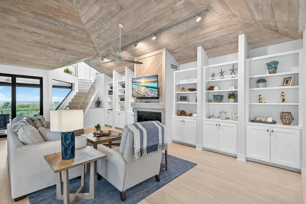 5079 Joewood Drive Sanibel FL 33957