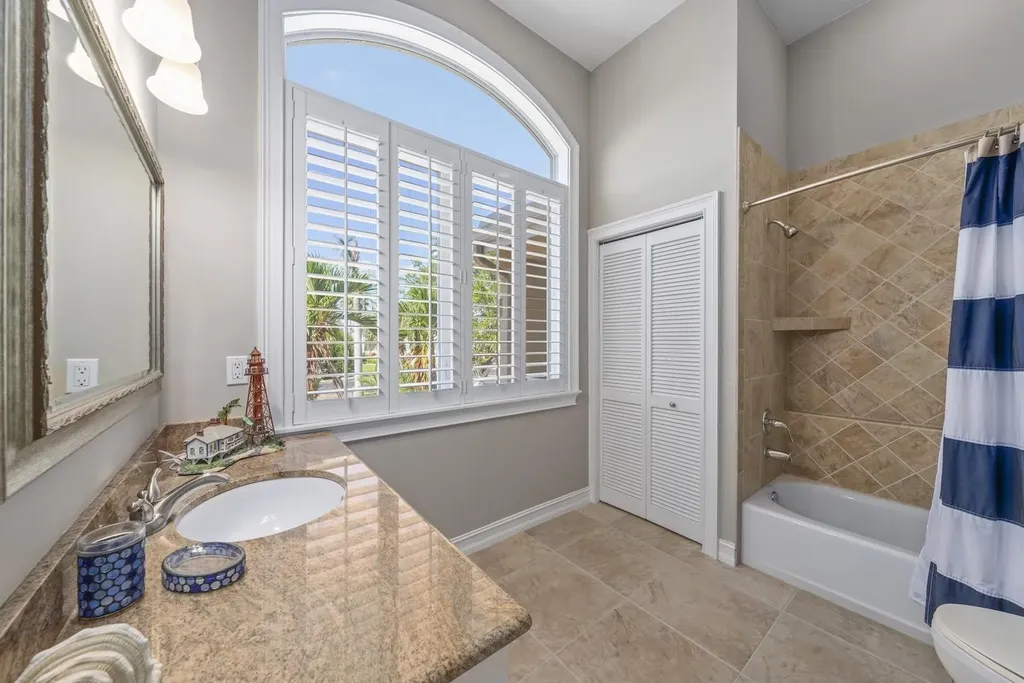 2179 Starfish Lane Sanibel FL 33957