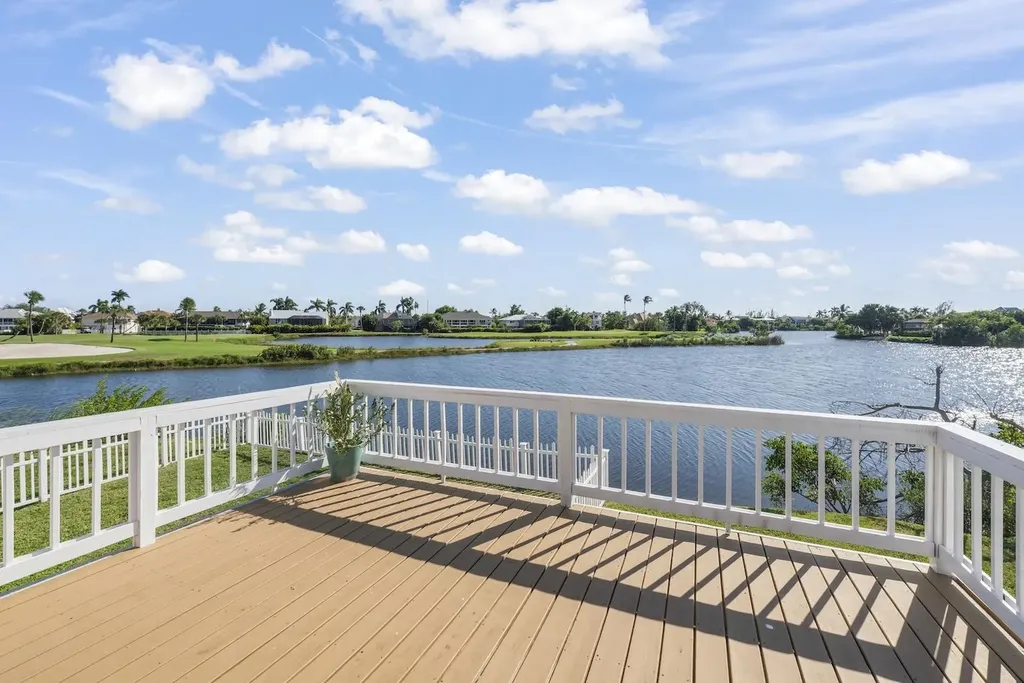 9127 Mockingbird Drive Sanibel FL 33957