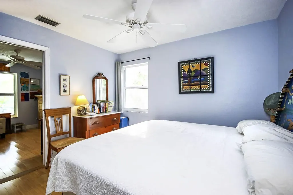 731 Nerita Street Sanibel FL 33957