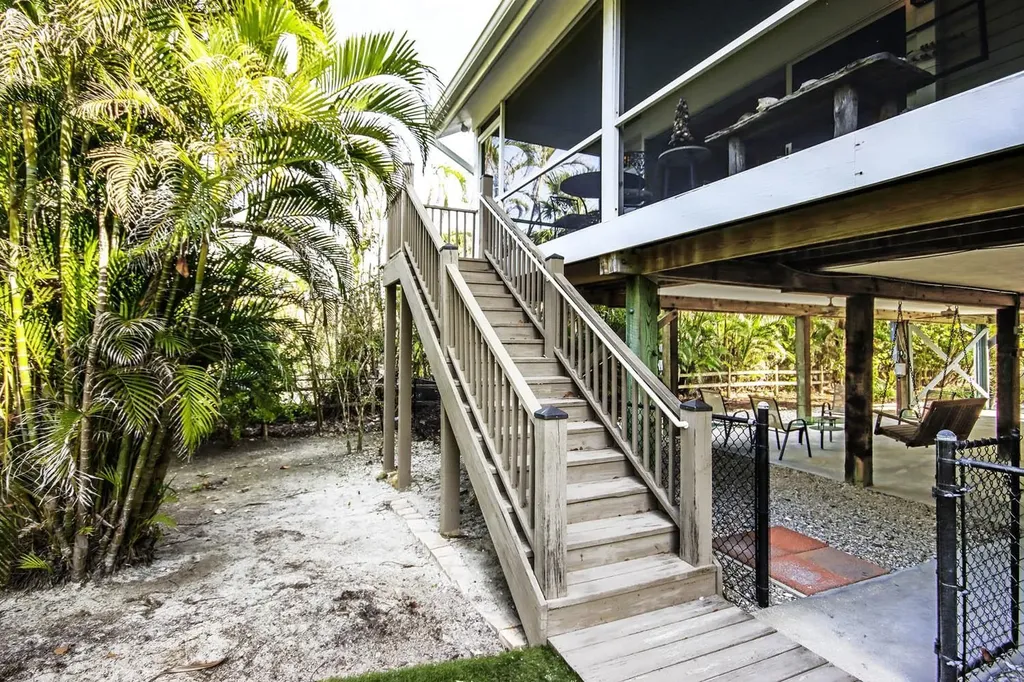 731 Nerita Street Sanibel FL 33957