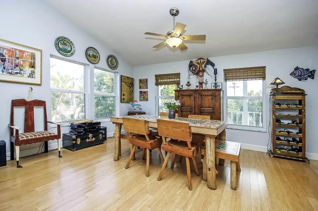 731 Nerita Street Sanibel FL 33957