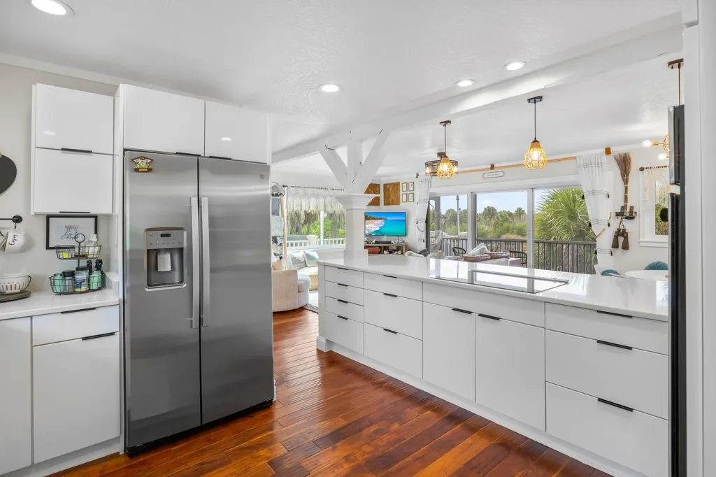 9247 Dimmick Drive Sanibel FL 33957