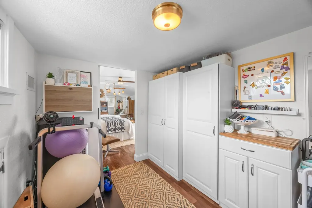 9247 Dimmick Drive Sanibel FL 33957