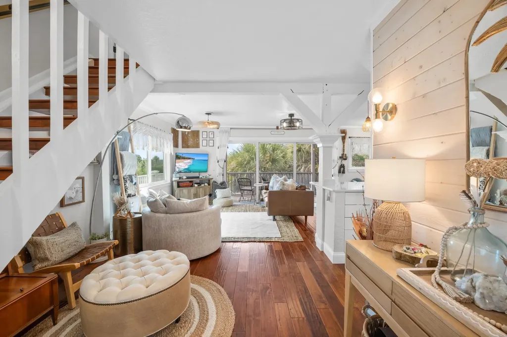 9247 Dimmick Drive Sanibel FL 33957