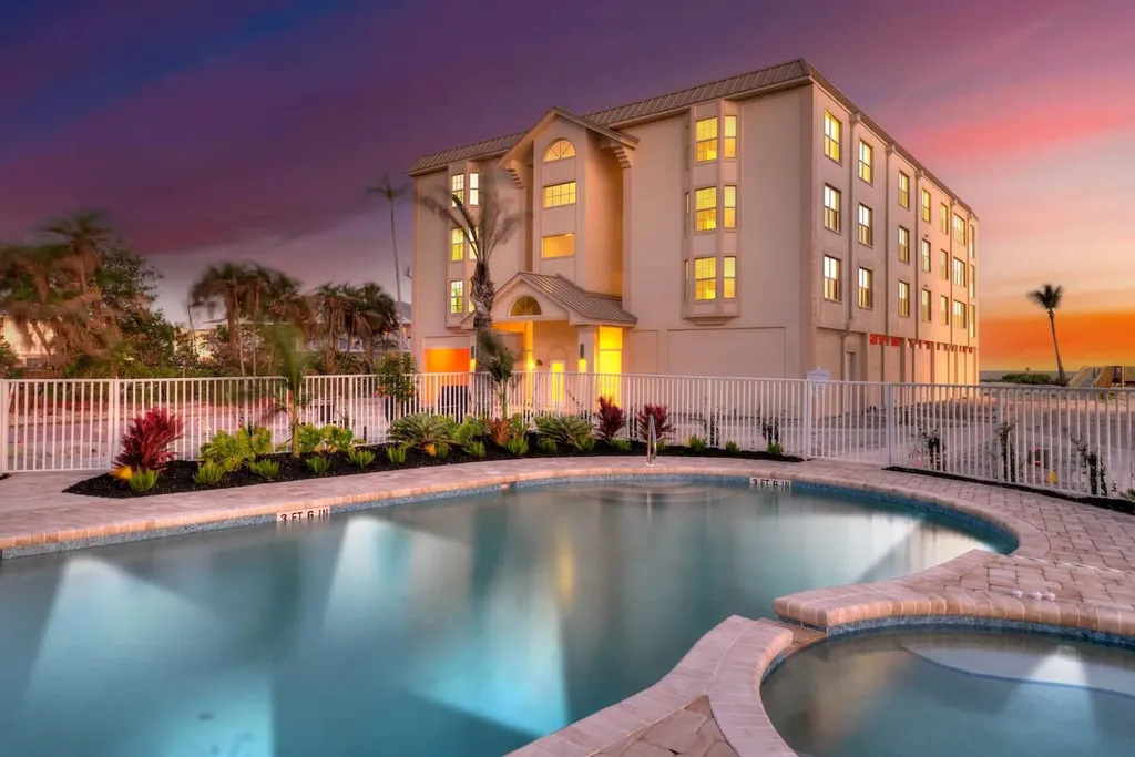 3127 West Gulf Drive Sanibel FL 33957