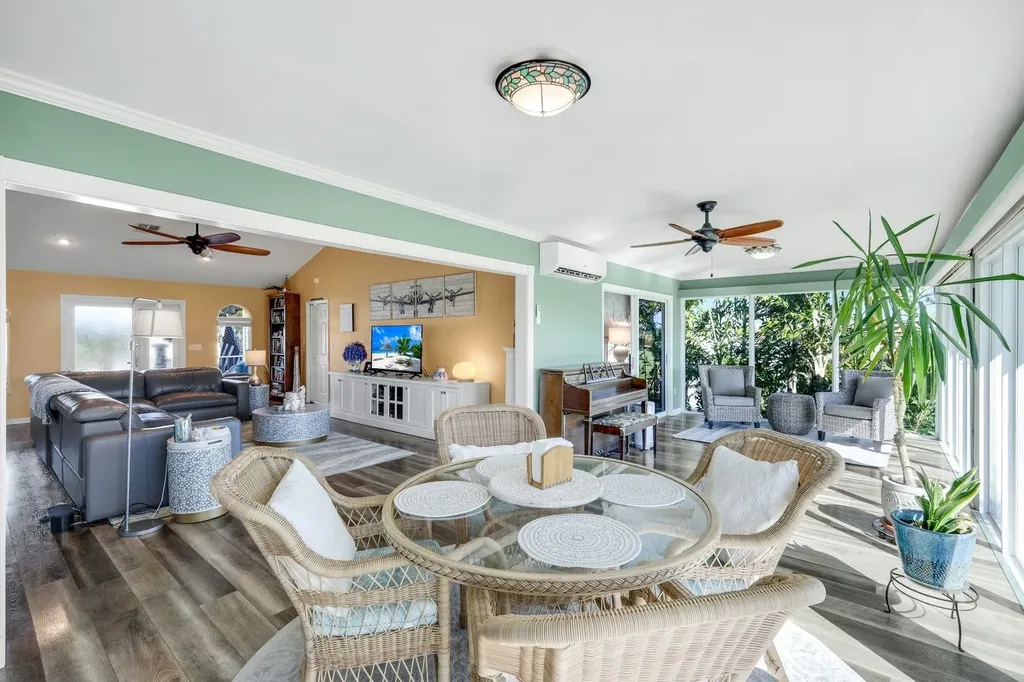 1417 Causey Court Sanibel FL 33957
