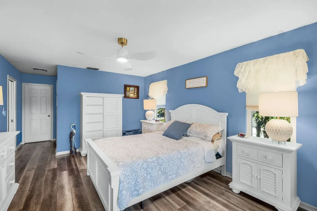 1417 Causey Court Sanibel FL 33957