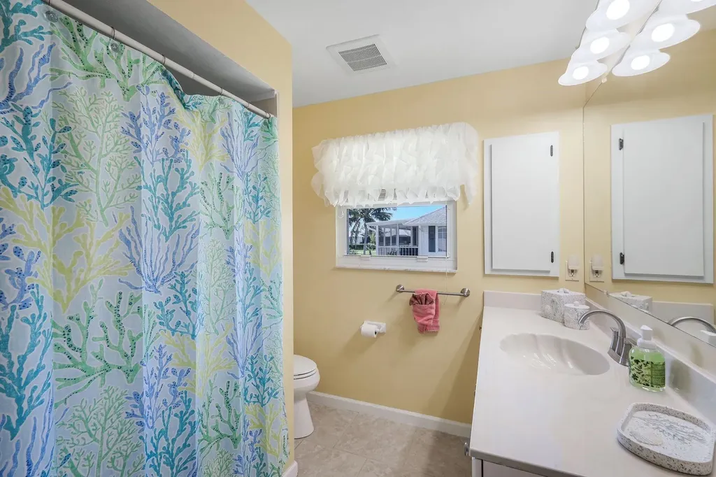 1417 Causey Court Sanibel FL 33957