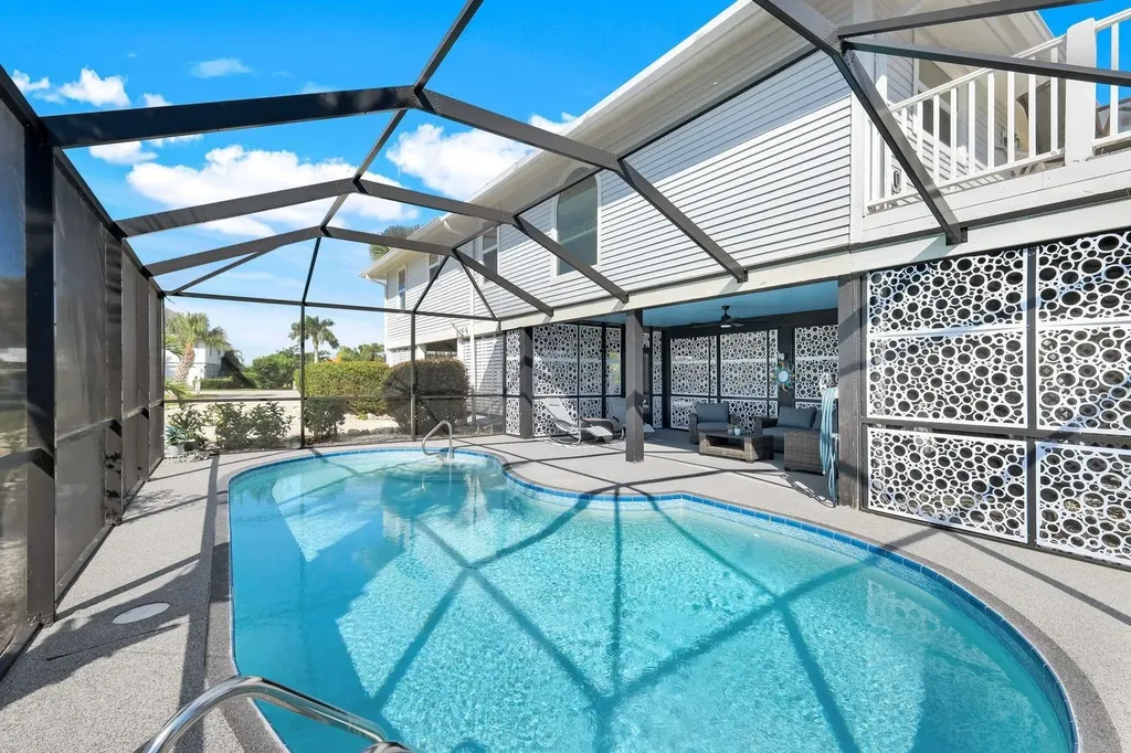 1417 Causey Court Sanibel FL 33957