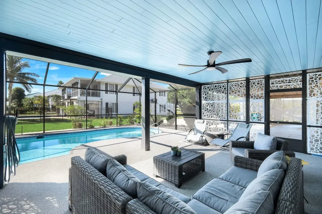 1417 Causey Court Sanibel FL 33957