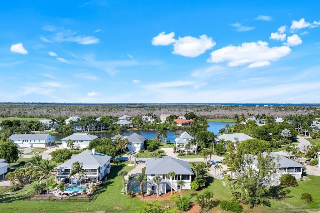 1417 Causey Court Sanibel FL 33957