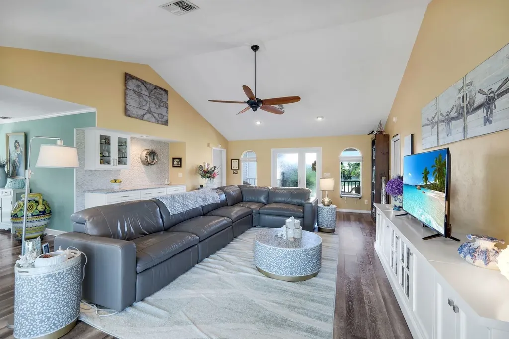 1417 Causey Court Sanibel FL 33957