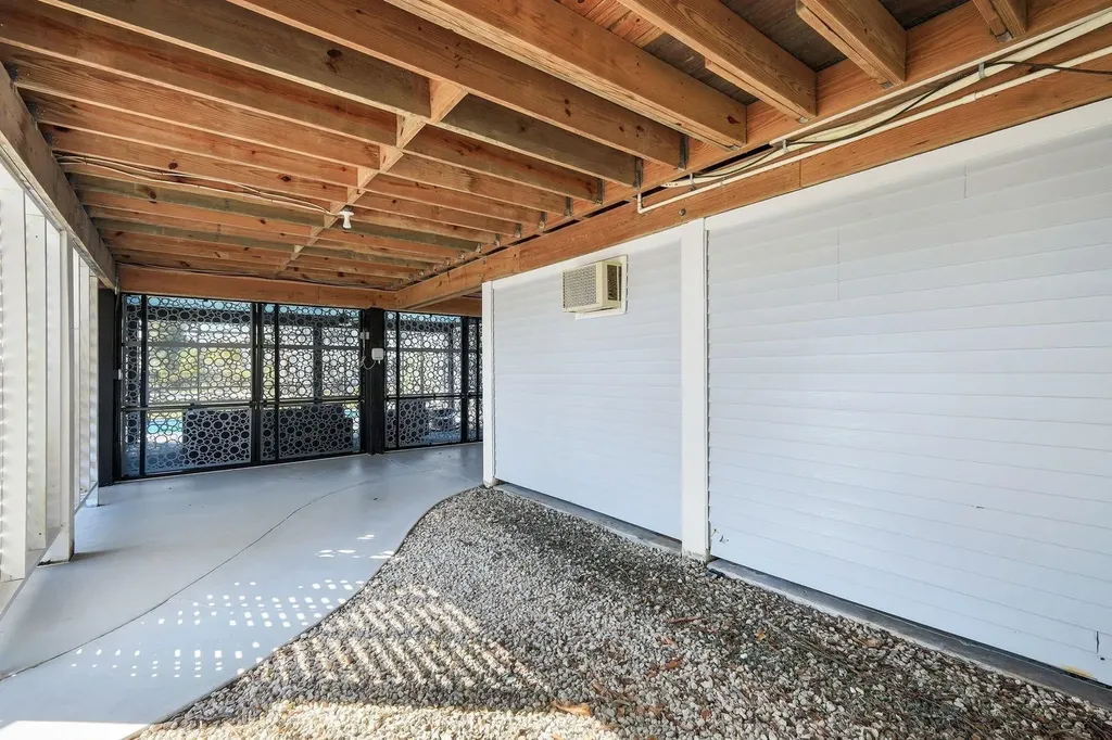 1417 Causey Court Sanibel FL 33957