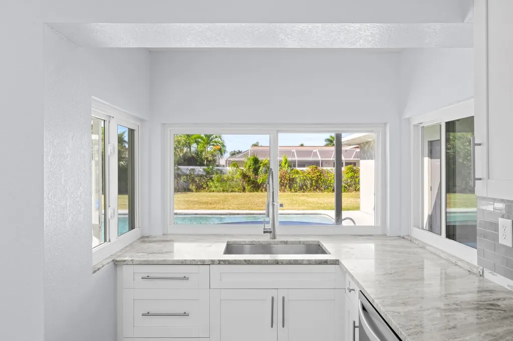 2514 SE 26th Avenue Cape Coral FL 33904