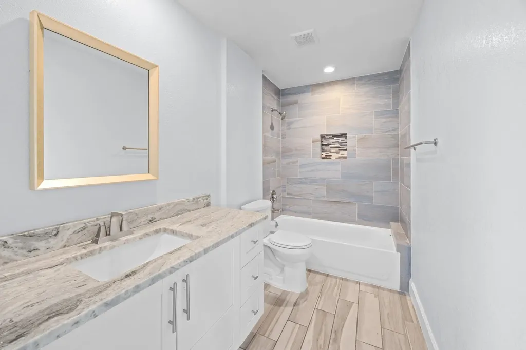 2514 SE 26th Avenue Cape Coral FL 33904