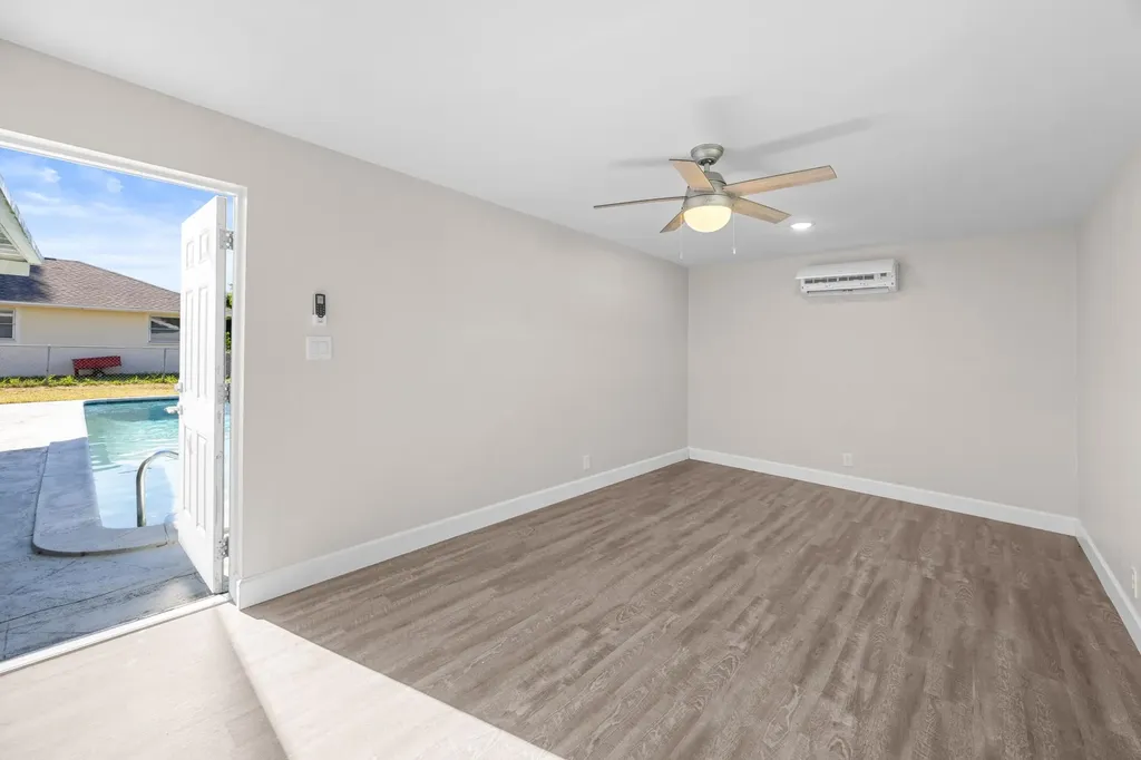 2514 SE 26th Avenue Cape Coral FL 33904