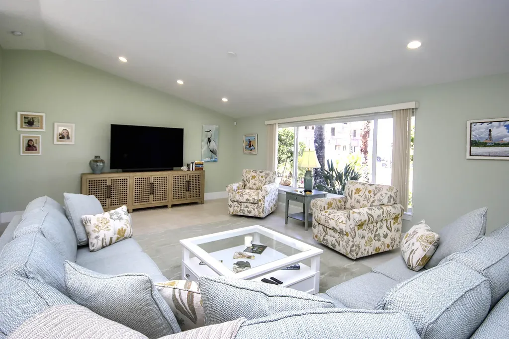 812 Angel Wing Drive Sanibel FL 33957