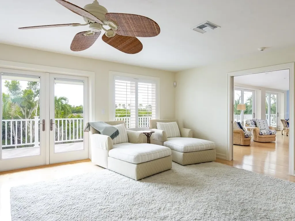 5095 Joewood Drive Sanibel FL 33957