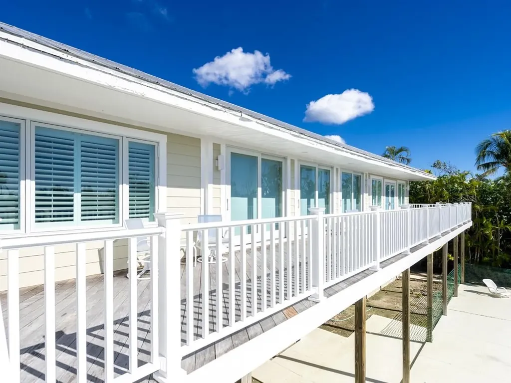 5095 Joewood Drive Sanibel FL 33957