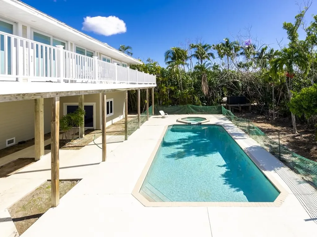 5095 Joewood Drive Sanibel FL 33957