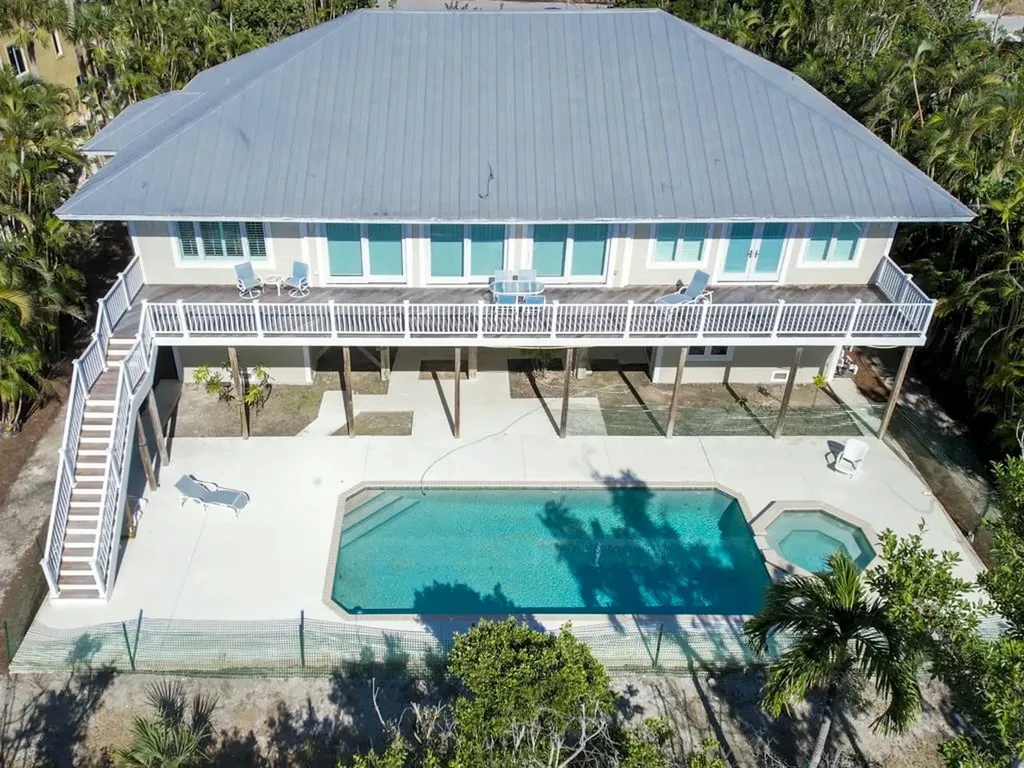 5095 Joewood Drive Sanibel FL 33957