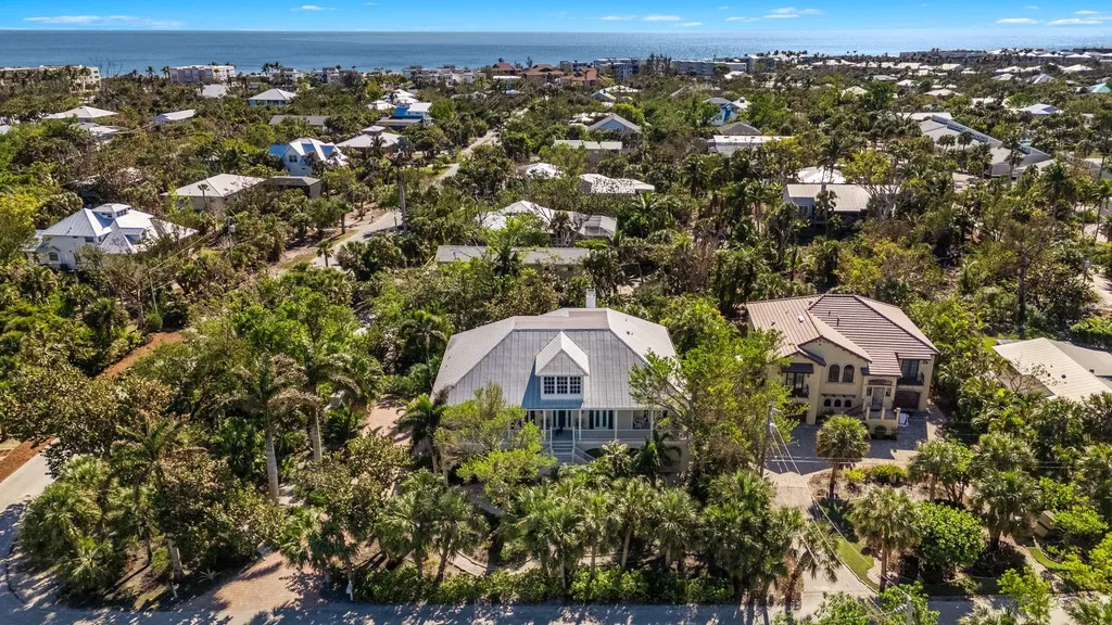 1159 Junonia Street Sanibel FL 33957