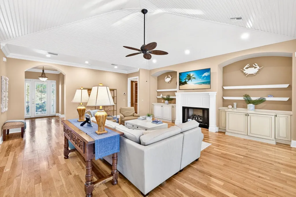 1159 Junonia Street Sanibel FL 33957