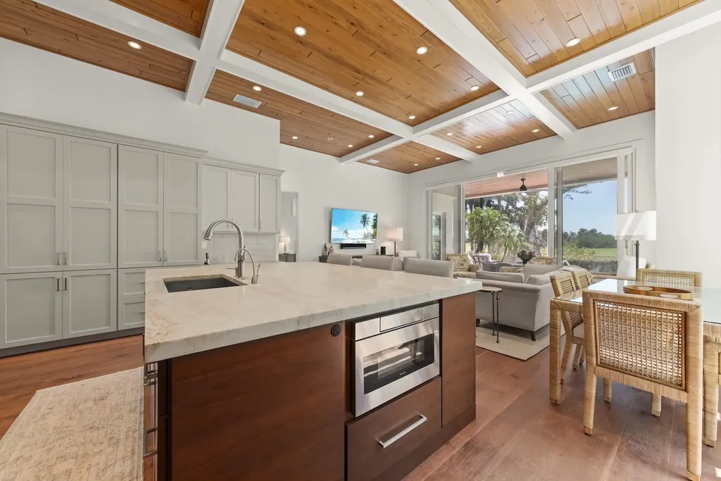 5751 Baltusrol Court Sanibel FL 33957